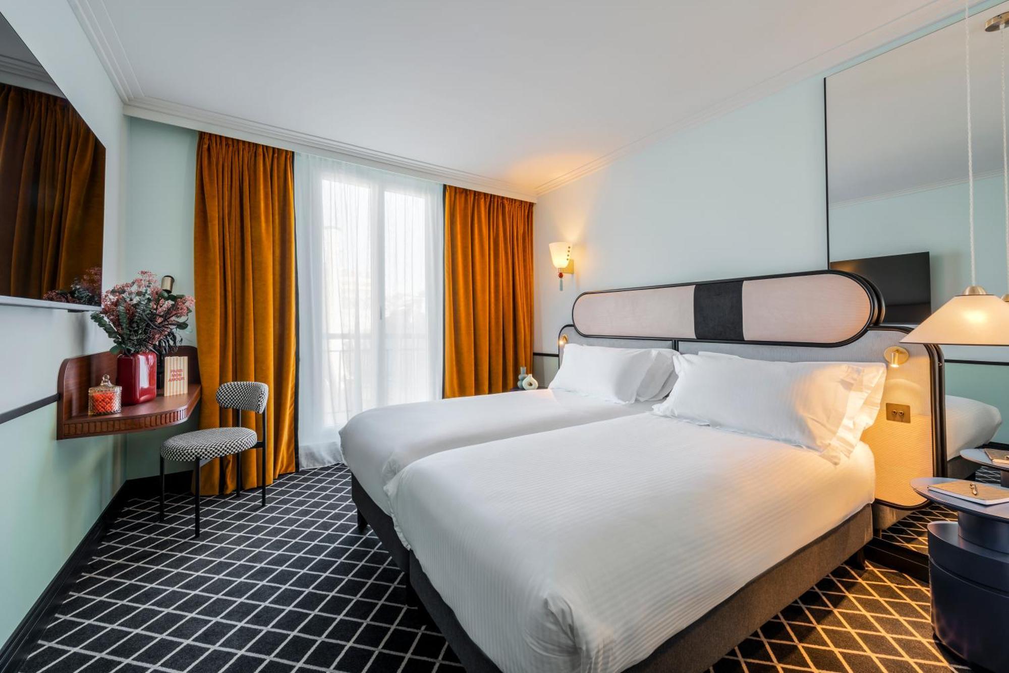 Hotel ibis Paris Opera La Fayette Esterno foto
