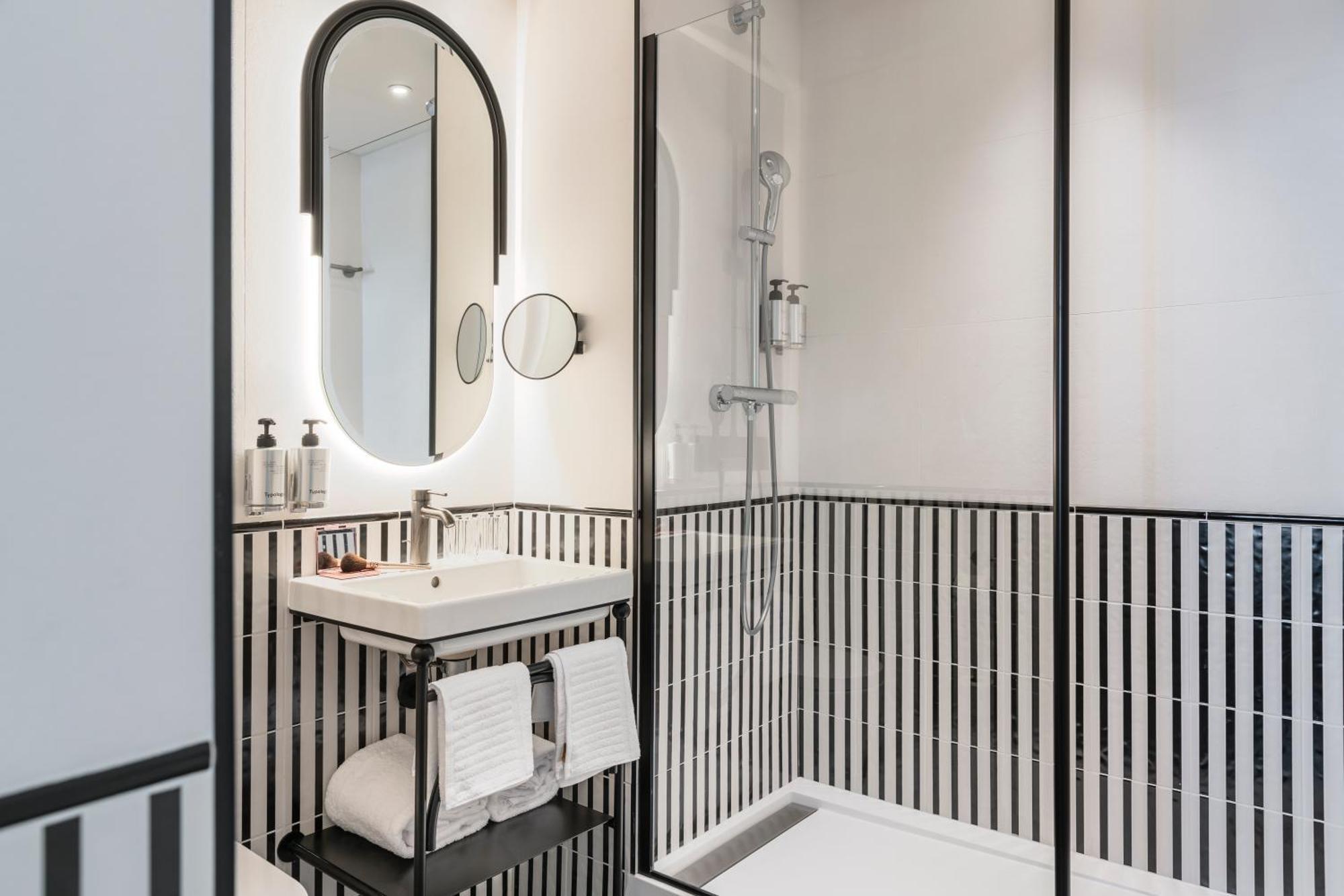 Hotel ibis Paris Opera La Fayette Esterno foto