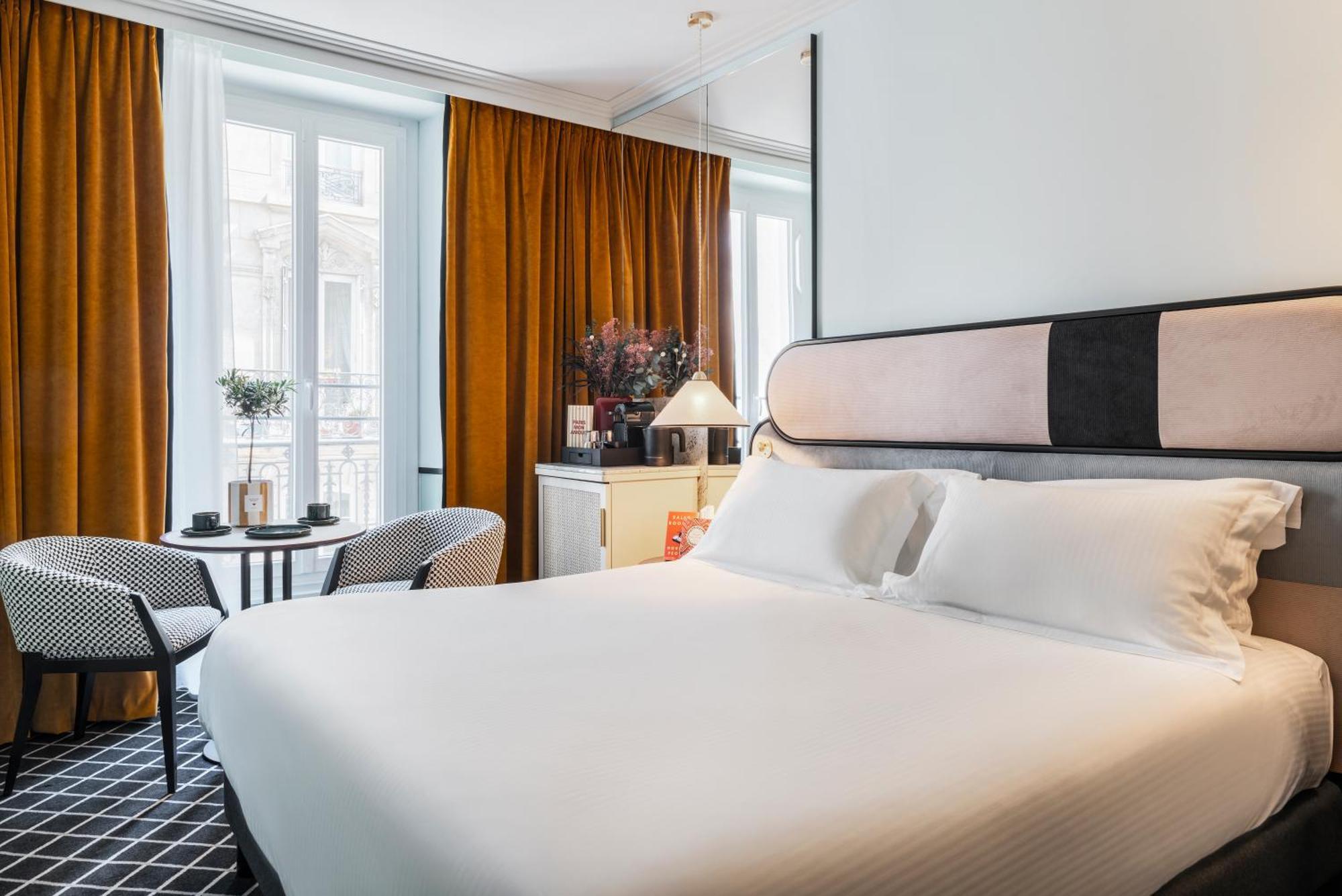 Hotel ibis Paris Opera La Fayette Esterno foto