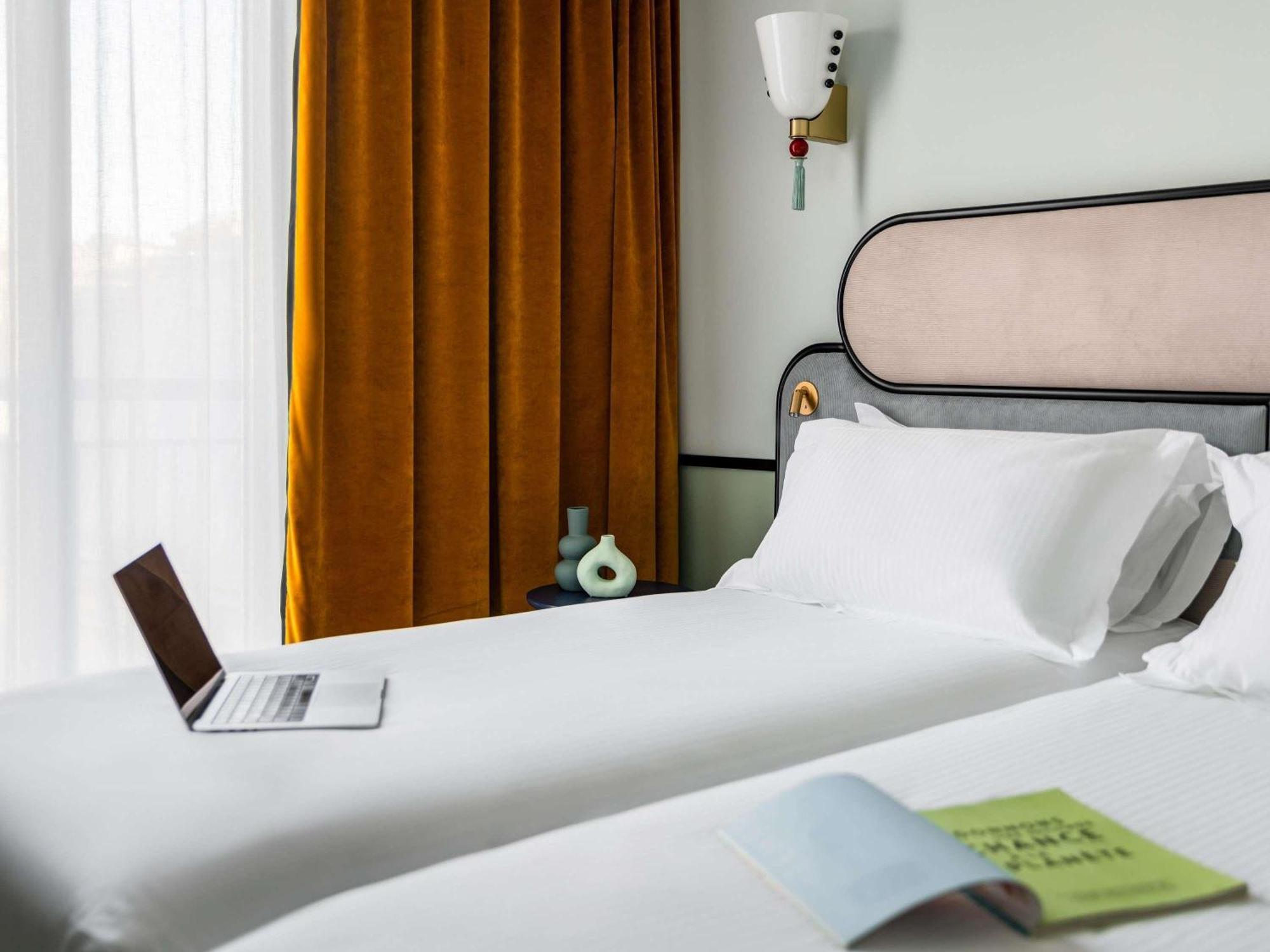 Hotel ibis Paris Opera La Fayette Esterno foto