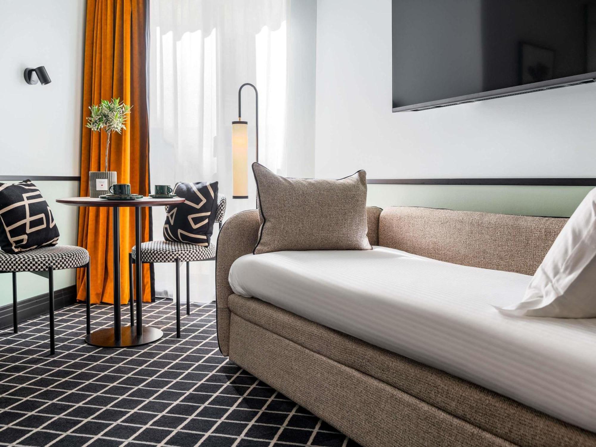 Hotel ibis Paris Opera La Fayette Esterno foto