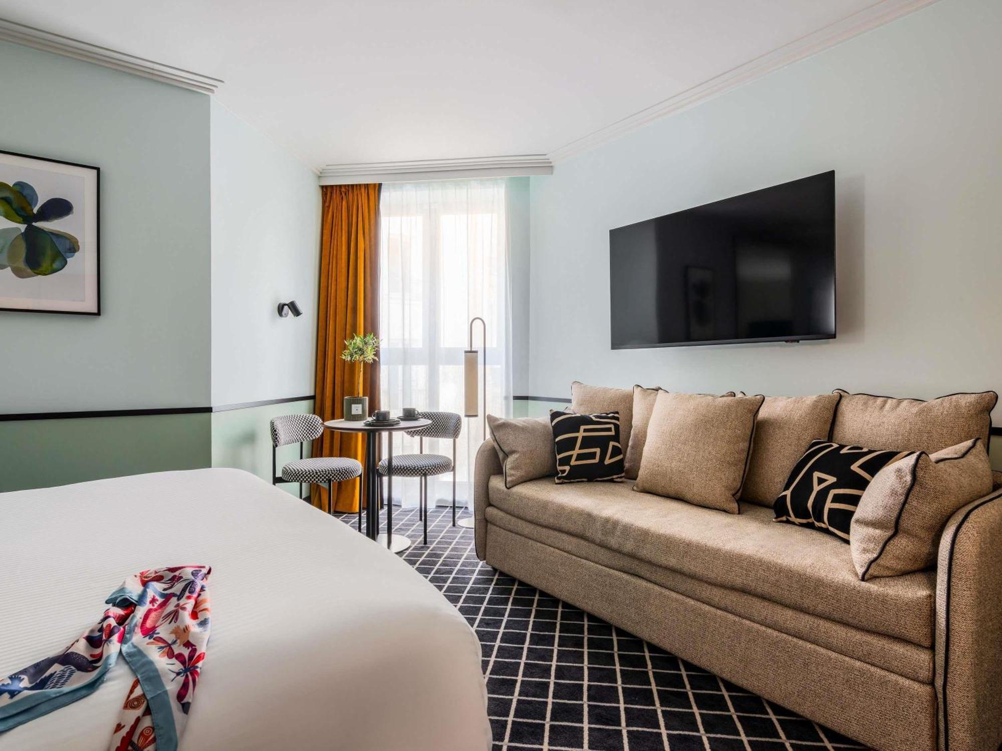 Hotel ibis Paris Opera La Fayette Esterno foto