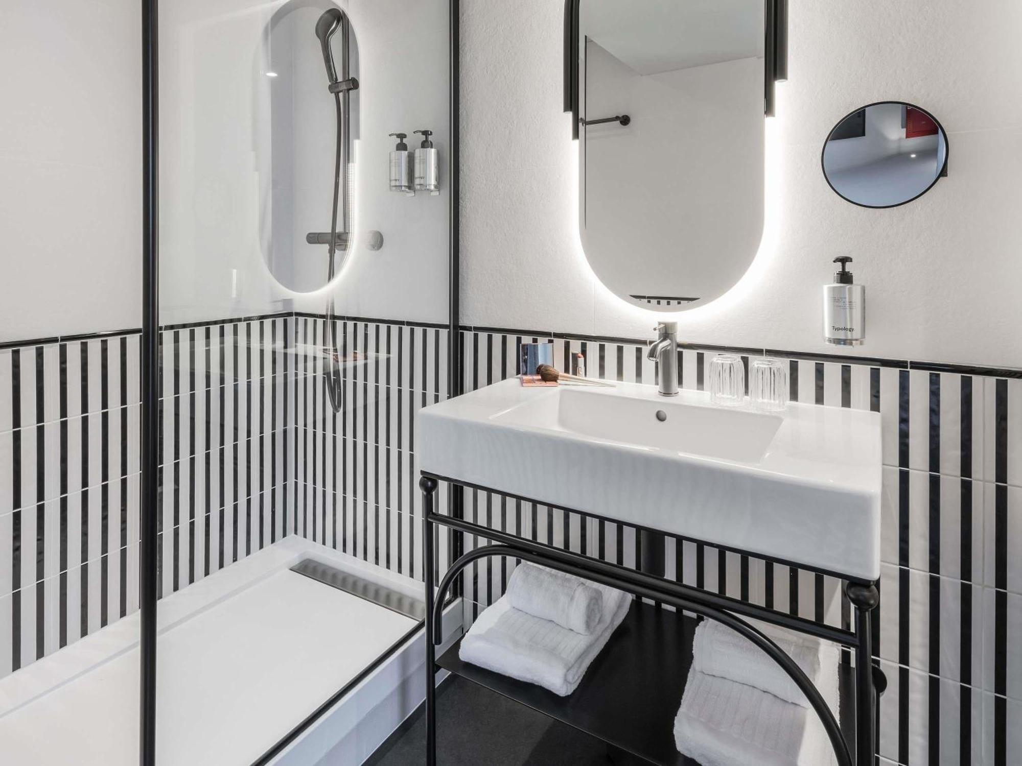 Hotel ibis Paris Opera La Fayette Esterno foto