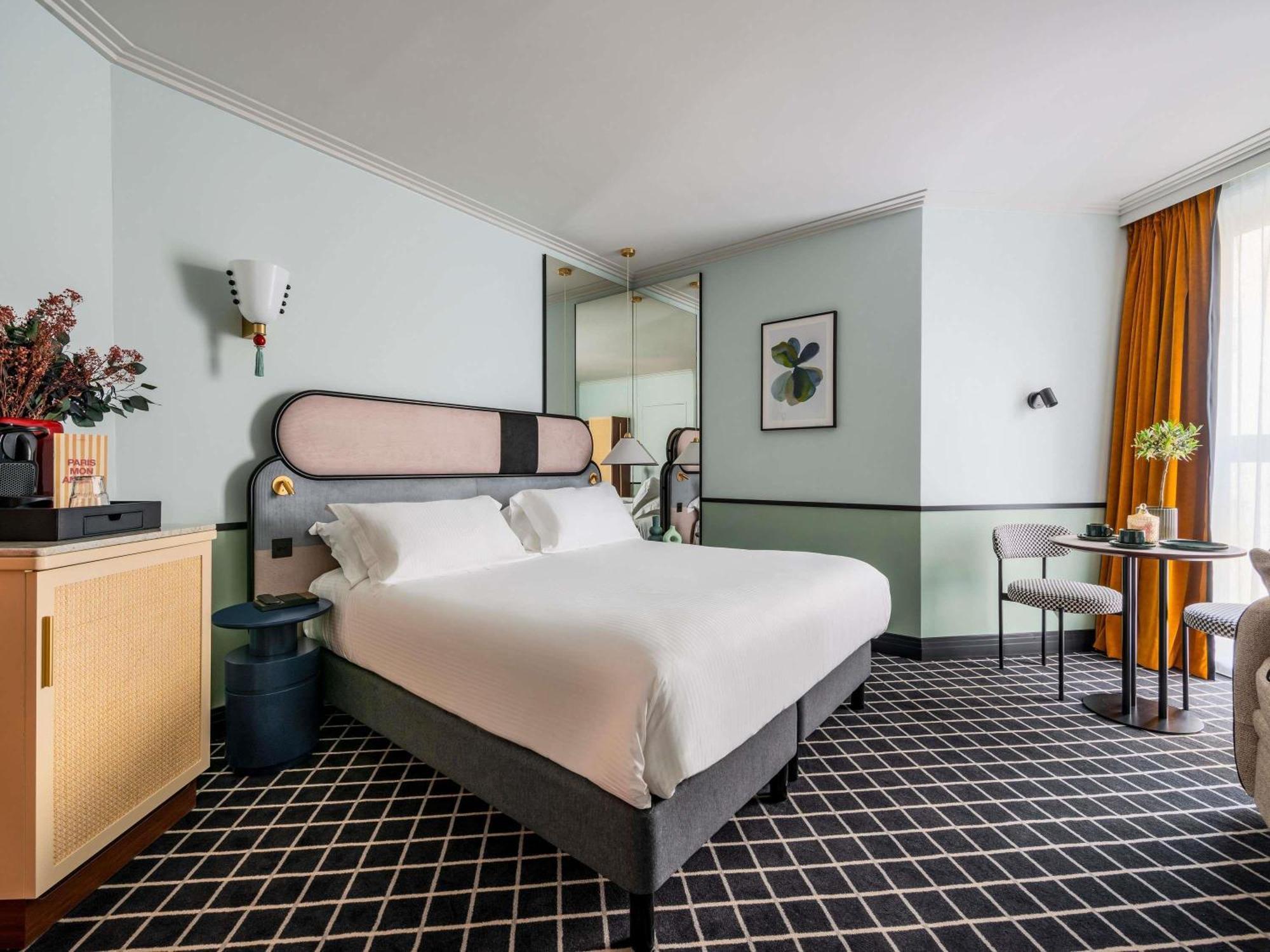 Hotel ibis Paris Opera La Fayette Esterno foto